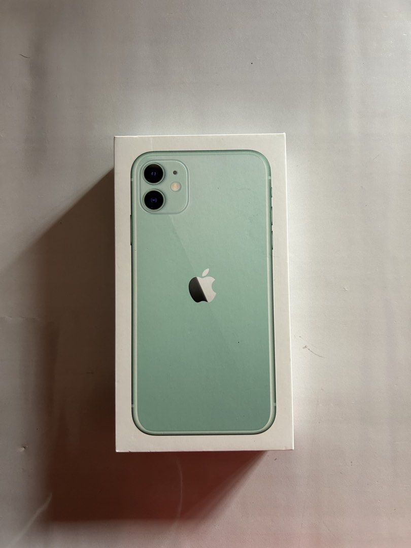 Iphone 11 128gb L/A variant (Category: iPhone 11 Series) located in Imus. Submitted by maryrose_esp (Listing ID 1468760653, Image 1). Description: negotiable 128gb true tone working 0.5 working no sim restrictions L/A variant face id working issue: small chip sa back cam (see pic) color chipping sa sides (but no dents) replaced battery multiple times (but kakapalit lang) no charger & sim ejector loc: imus, cavite meet up only.