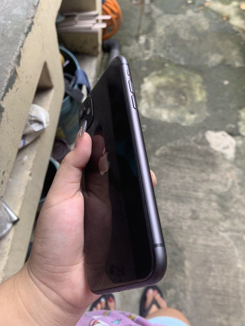 iphone 11 64gb (Category: iPhone 11 Series) located in Antipolo. Submitted by oddhawk.5a062c (Listing ID 1468762143, Image 2). Description: FOR SALE OR SWAP PREF WITH ADD IPHONE 11 64GB ZPA VARIANT IOS 26.6.1 73% BATTERY HEALTH NO SIM RESTRICTION WIFI AND DATA WORKING TRUE TONE WORKING FACE ID WORKING NO REPLACEMENT UNIT AND 2 CASE ISSUE:BYPASS WITH SIM ONLY! ANTIPOLO LOC.