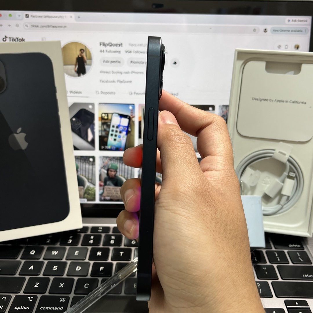 iPhone 13 128GB 87% Batt Health (Category: iPhone 13 Series) located in Caloocan City. Submitted by j2z123 (Listing ID 1468720954, Image 3). Description: FOR SALE / SWAP Price: ₱17,500 Details: * ZP/A Variant * No SIM Restrictions * 87% Battery Health (Original, not boosted) * Excellent Condition * No dents, paint chips, or hairline scratches * Lady-Owned * No Known Issues Inclusions: * Phone Unit * Original RhinoShield Clear Case * Original UGRE