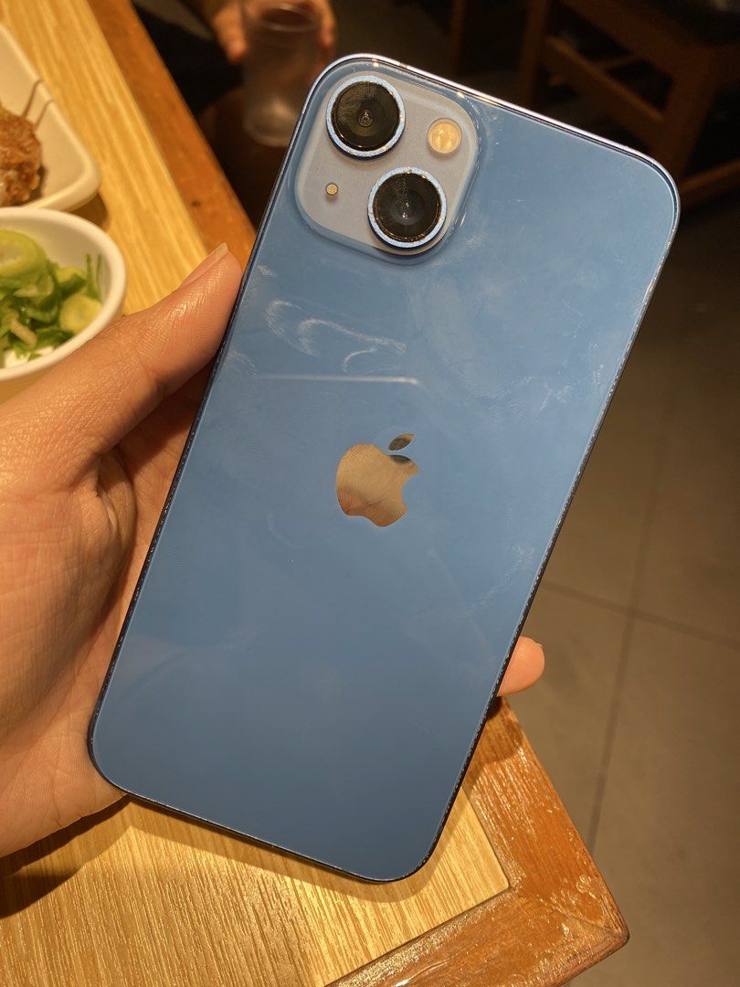 iPhone 13 Blue | 128gb (Category: iPhone 13 Series) located in Manila. Submitted by hoodmnl (Listing ID 1468843780, Image 3). Description: iPhone 13 Blue 128gb ₱14k nego meet up anytime Details: • iPhone 13 • 128GB • ZP/A Variant (PH, Local) • No sim restrictions • Can use both physical sim & eSim 🔋 Battery Health: 100% 📲 iOS 26.6.1 ✅ Face ID working ✅ Cameras working ✅ Touchscreen working ✅ Both speaker and earpiece working ✅ Microphone workin