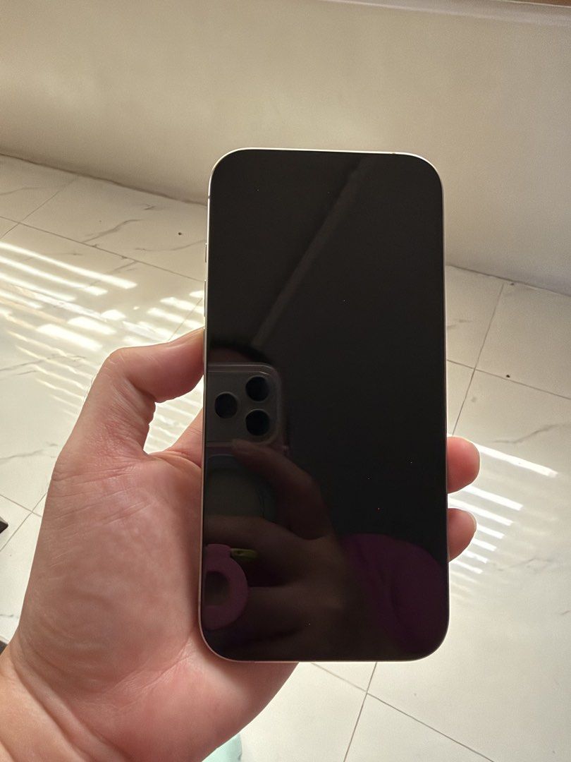 iPhone 15 Pro - Natural Titanium -128gb (Category: iPhone 15 Series) located in Binan City. Submitted by chellonado (Listing ID 1468726792, Image 2). Description: Open line .