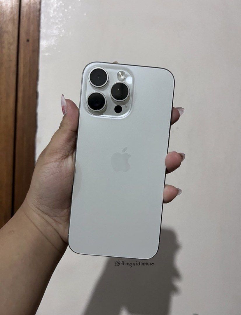 Iphone 15 pro max (Category: iPhone 15 Series) located in Quezon. Submitted by declutter.002 (Listing ID 1468766341, Image 1). Description: FORSALE ONLY!! NEGOTIABLE IPHONE 15 PROMAX 256GB WHITE factory Unlocked (any sim) Ze/AINTC 86% Battery Health No issue No scratches No paint chips No history of repair All working (truetone, faceid & etc) complete package original box same IMEl, original cable & free case Personal used phone, guaranteed 100% 
