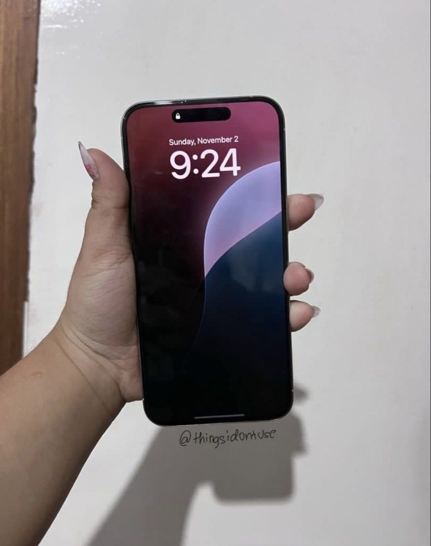 Iphone 15 pro max (Category: iPhone 15 Series) located in Quezon. Submitted by declutter.002 (Listing ID 1468766341, Image 2). Description: FORSALE ONLY!! NEGOTIABLE IPHONE 15 PROMAX 256GB WHITE factory Unlocked (any sim) Ze/AINTC 86% Battery Health No issue No scratches No paint chips No history of repair All working (truetone, faceid & etc) complete package original box same IMEl, original cable & free case Personal used phone, guaranteed 100% 