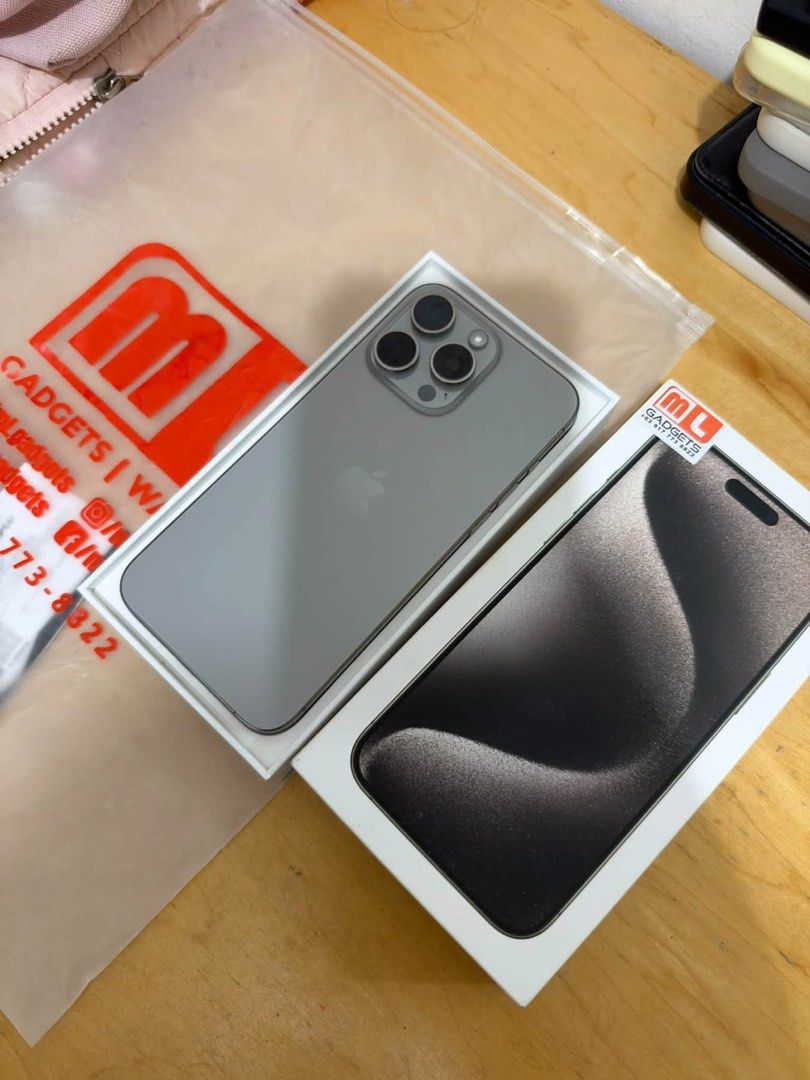 Iphone 15 Pro Max 256gb (Category: iPhone 15 Series) located in Manila. Submitted by vastwolf.5e4c51 (Listing ID 1468923470, Image 3). Description: Helping a friend! FOR SALE IPHONE 15 PRO MAX 256GB‼️‼️‼️ Bought at ML Gadgets on IG Battery Health: 82% Storage: 256gb Lady Owned-Personal Phone No repair history All original parts Unli reset/update Open Line RFS: Phone Upgrade ₱36,000 Negotiable 📍Pasig.