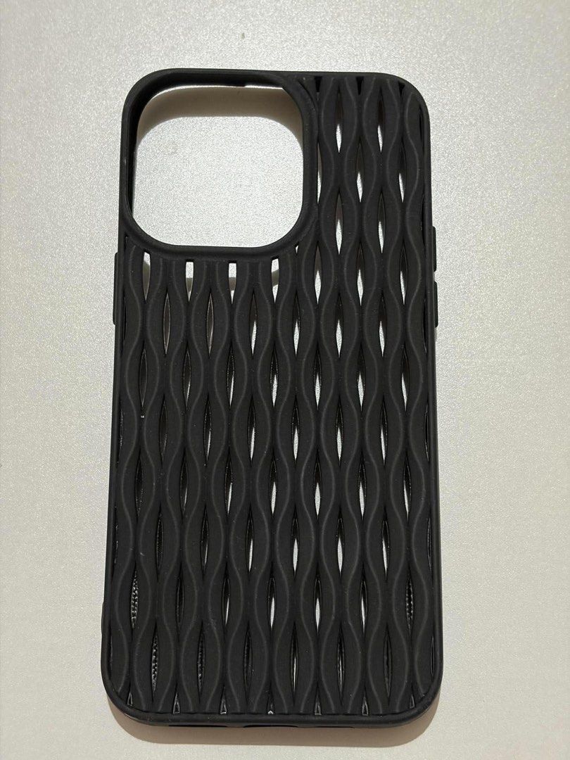 Iphone 15 pro max case (Category: Cases & Sleeves) located in Manila. Submitted by declutter.jasmin (Listing ID 1468829822, Image 2). Description: 3 for 250 Tondo loc .
