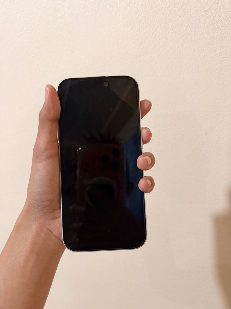 Iphone 16 (Category: iPhone 16 Series) located in Abucay. Submitted by nabiwuh.06 (Listing ID 1468848793, Image 1). Description: 𑣲. Iphone 16 • White color • Lady owned • 128 GB • 91% BH • With no history of repair • Comes with a box, receipt, and cases • Bought from PowerMac last January 📍Meet up: Baguio/Pangasinan.
