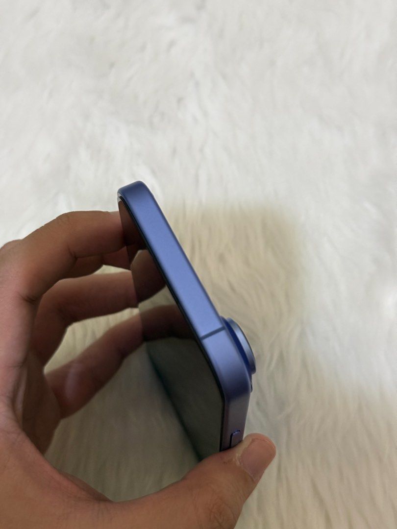 IPHONE 16 256gb — ULTRAMARINE (Category: iPhone 16 Series) located in Makati City. Submitted by astrologae (Listing ID 1468869472, Image 3). Description: IPHONE 16 256gb — ULTRAMARINE Purchased: October 2024 (Digimap) Battery Health — 83% Cycle Count — 1077 No history of repair Honest Issue — Paint chip on camera control button part only RFS — upgraded phone Inclusions — UNIT ALONE & BOX (w/ free CASES) ALL WORKING IN NORMAL CONDITIONS •message m
