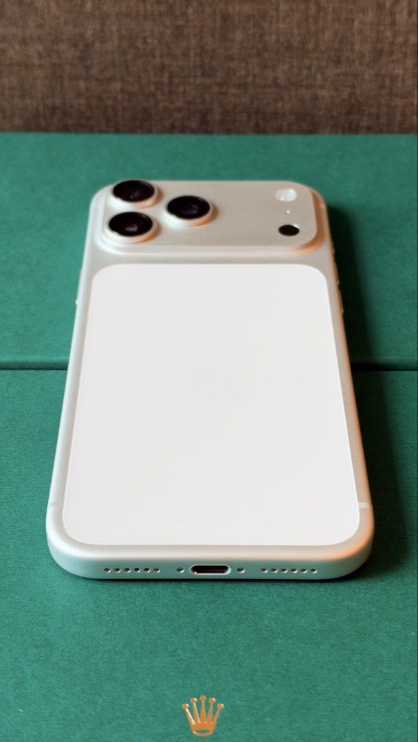 iPhone 17 Pro Max 1TB Silver (Category: iPhone 17 Series) located in Mandaluyong City. Submitted by khriscruz (Listing ID 1468801268, Image 2). Description: iPhone 17 Pro Max 1TB Silver Premium condition, ready to use! • 1TB Storage • 99% Battery Health • 204 Battery Cycle Count • Open Line / Factory Unlocked • 99% Smooth — Excellent Condition • No Dents, No Hidden Issues • Never Repaired • Not Refurbished • Still Under Warranty • Can Be Reset An