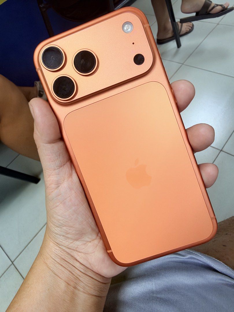 iPhone 17 Pro Max 512GB (Category: iPhone 17 Series) located in Manila. Submitted by iamkaeokay (Listing ID 1468768419, Image 1). Description: 📱 iPhone 17 Pro Max 512GB Price: ₱75,000 (Slightly Negotiable for Serious Buyers) 📌 KEY DETAILS: * Storage: 512GB (Huge capacity for photos, 4K videos, and games) * Physical Condition: 10/10 Like-New. Protected with case and screen protector since Day 1! * Battery Health: 92% (Cycle Count: 375) — Battery