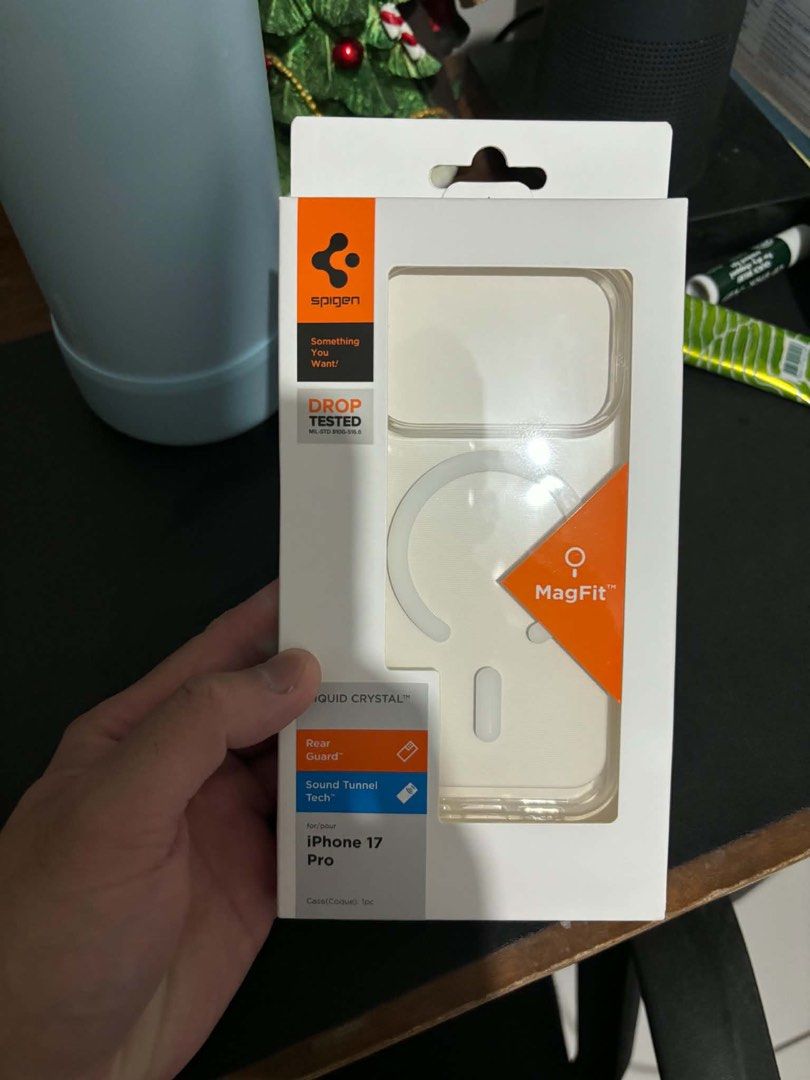 Iphone 17 pro spigen case (Category: Cases & Sleeves) located in Manila. Submitted by calmbear-c343 (Listing ID 1468808789, Image 1). Description: RFS: wrong model - not yet used.