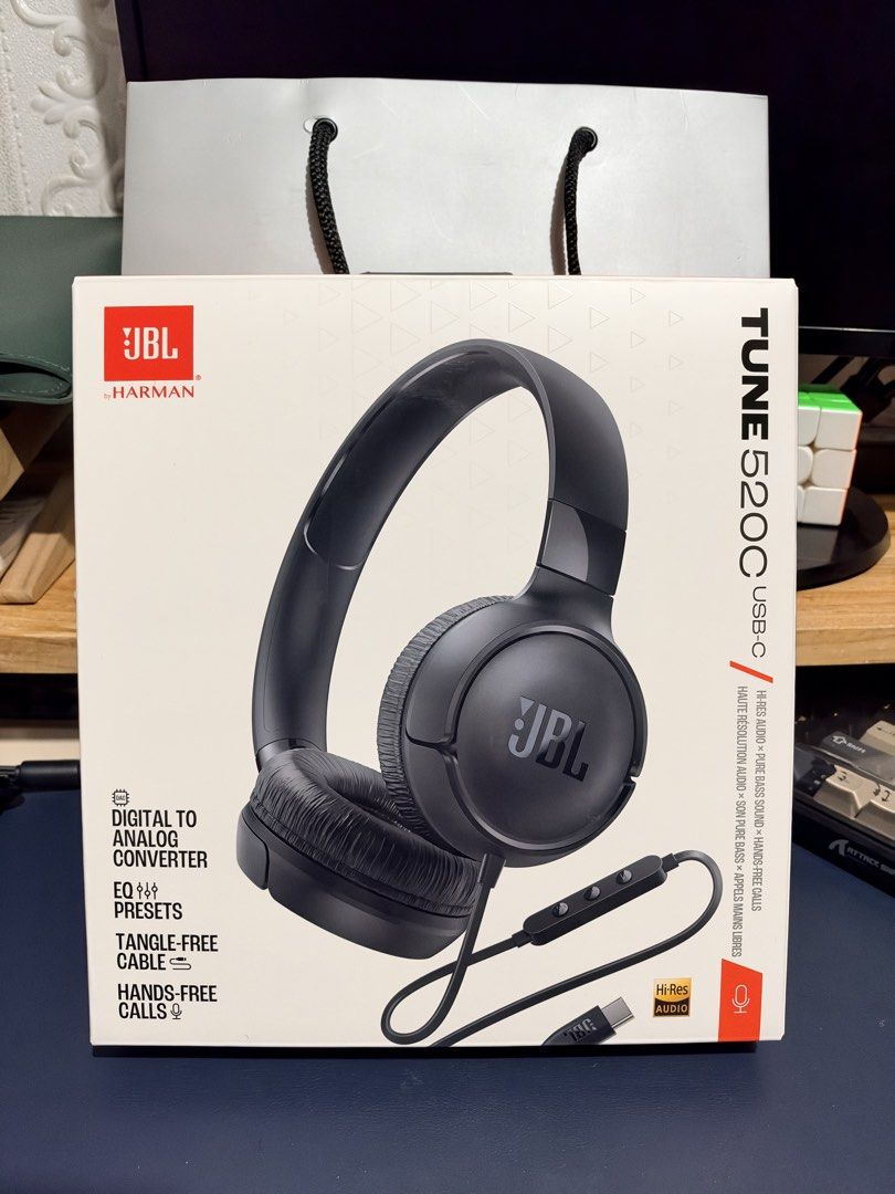 iPhone 18 Pro / 18 Pro Max Accessories Freebies (Category: Headphones & Headsets) located in Mandaluyong City. Submitted by junos.mnl (Listing ID 1468715983, Image 2). Description: iPhone 18 Pro / Pro Max Freebies Take All for Php4,000 All Brand-New Sealed 1. JBL Tune 520C USB-C Headphones- 1500 2. Belkin BoostCharge Pro Braided USB-C to USB-C Cable 240W- 1200 3. ADAM elements VIONTA Series 10,000mAh Power Bank- 1000 4. Function101 Smart Cable wi