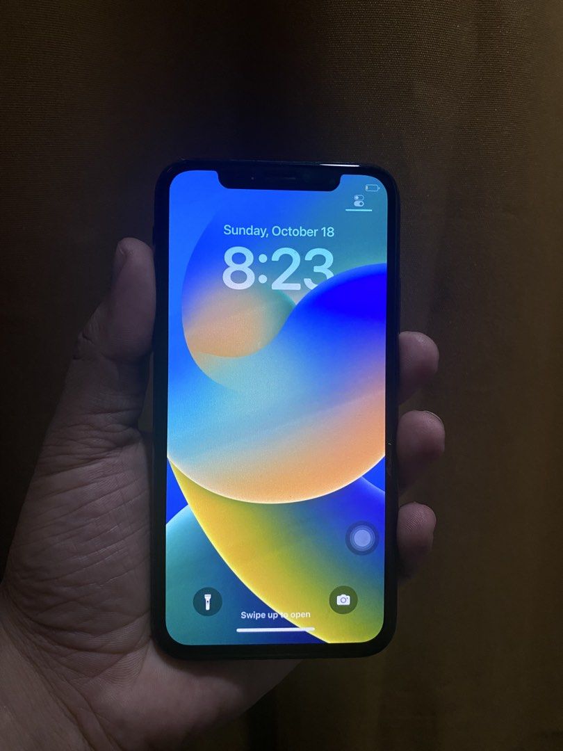 IPhone X 256GB (Category: iPhone X Series) located in Manila. Submitted by marcpadin (Listing ID 1468888669, Image 2). Description: Iphone X 256GB.
