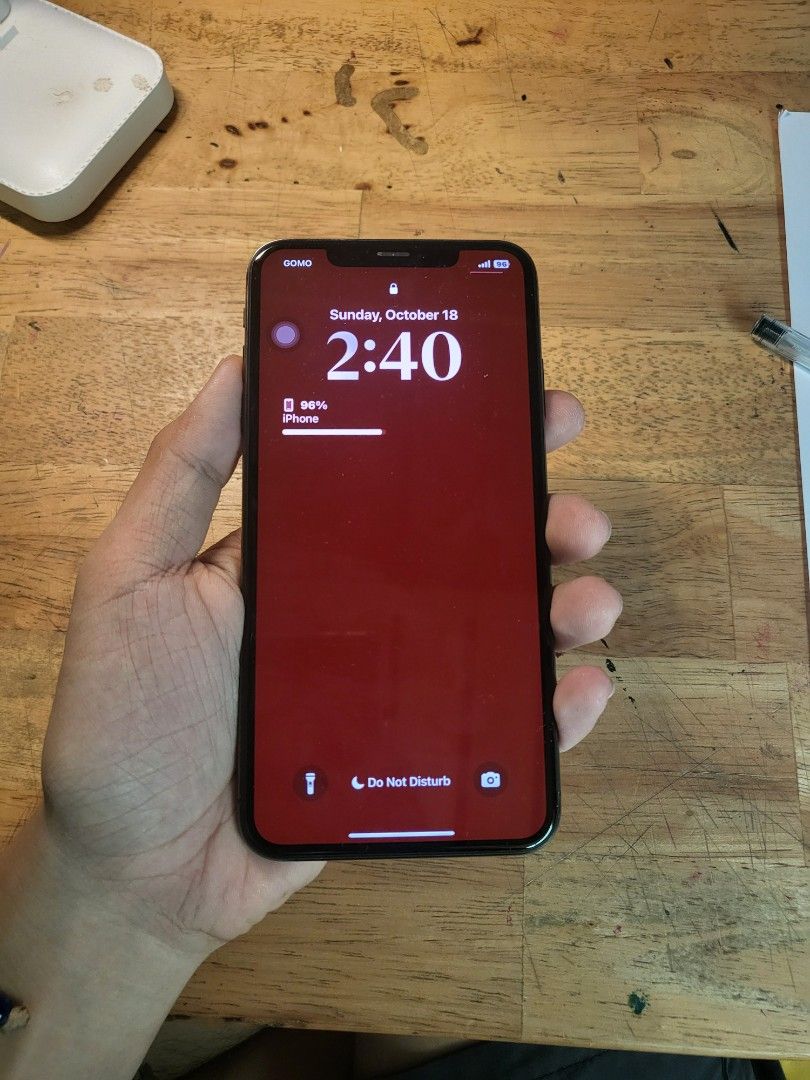 Iphone Xs Max - Black 64GB (Category: iPhone X Series) located in Santiago. Submitted by j_tech05 (Listing ID 1468768955, Image 2). Description: Original all parts, no history of repair. ✅️ Working all ✅️Factory unlocked 64 GB 71% Battery Health Unit Only Reason for selling: Need funds .
