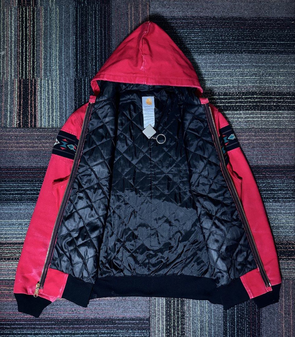 Carhartt J78 Aztec Red (Category: Coats, Jackets and Outerwear) located in Pasig City. Submitted by jeenosell (Listing ID 1468731246, Image 2). Description: Dimes 24x28 Issue: good fading, scratches pero bindi butas see photos .