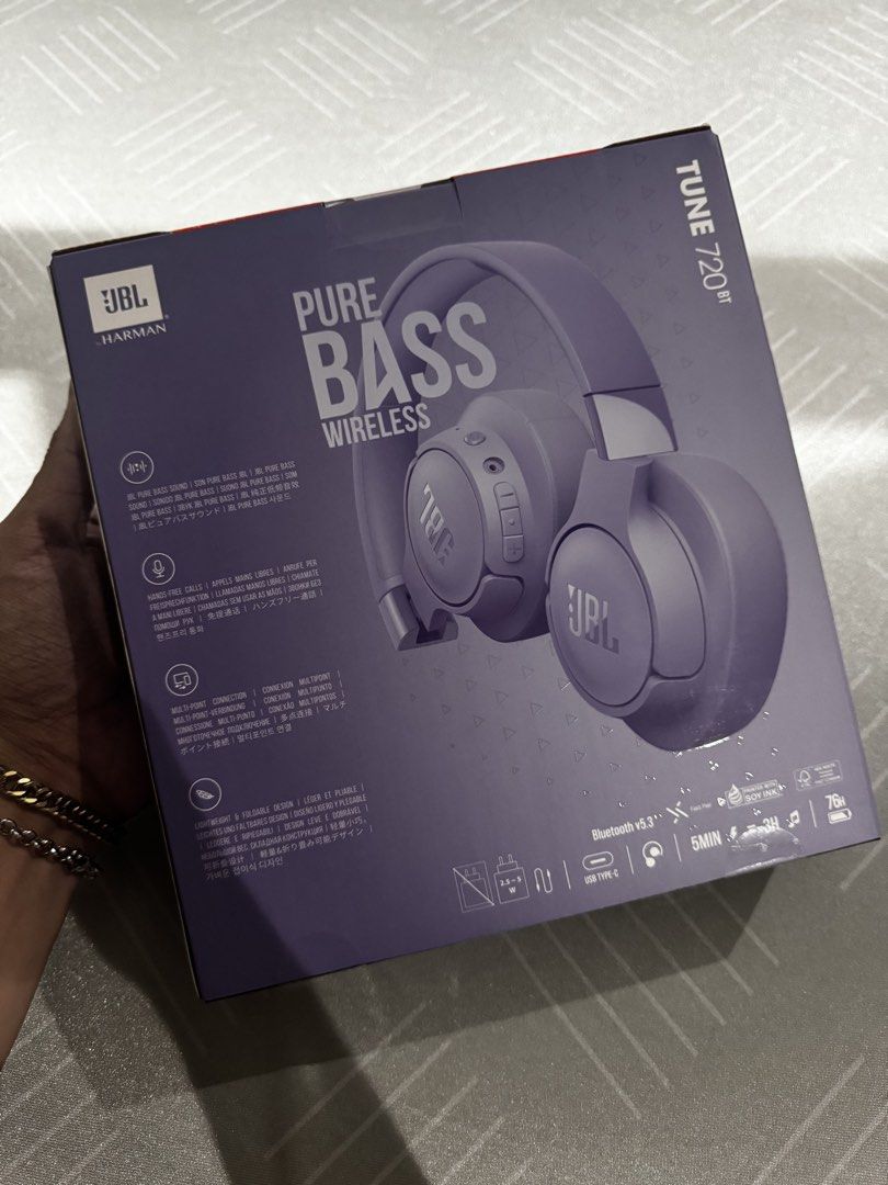 JBL Tune 720BT (Category: Headphones & Headsets) located in Marikina City. Submitted by bryanroblesss (Listing ID 1468840278, Image 3). Description: JBL TUNE 720BT Brand New Sealed SRP at ₱4,699 - Selling it below SRP Sale for only ₱3,500 Fixed 📍Marikina - Pickup sa house or deliver thru lalamove (buyer shoulder fee).