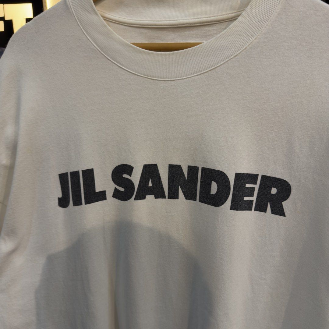 Jill Sander White Crewneck Shirt (Category: Tshirts & Polo Shirts ) located in Manila. Submitted by jerichomal82553 (Listing ID 1468908049, Image 3). Description: Jill Sander White Crewneck Shirt 24 by 29.5 Good Condition Complete Tags.
