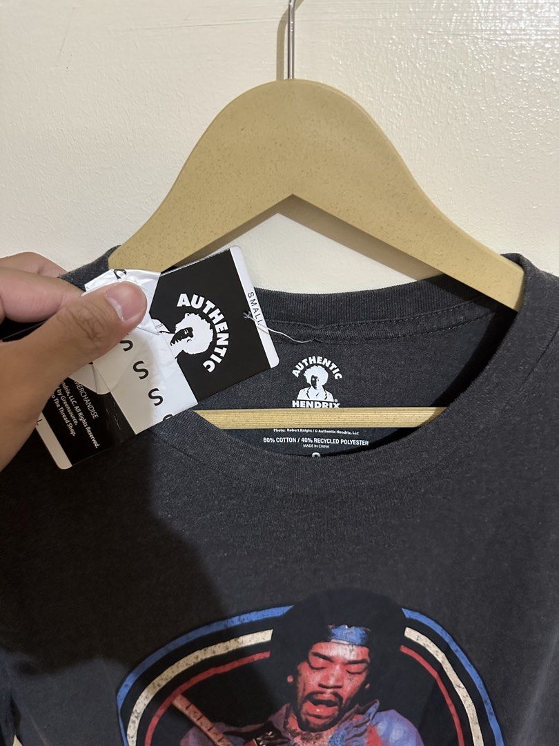 Jimi Hendrix (Category: Tshirts & Polo Shirts ) located in Legazpi City. Submitted by jaysx666 (Listing ID 1468732225, Image 2). Description: Small on tag best fit medium 20x29 Brand new w tag.