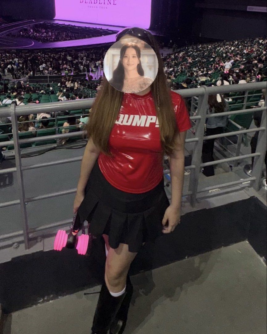 Jisoo JUMP MV Red Top (Category: Shirts) located in Cainta. Submitted by ethelaleg07011 (Listing ID 1468881446, Image 3). Description: JISOO JUMP MV — RED TOP - Worn only once during DEADLINE concert! - M-L size, made adjustment to the back so much easier to wear..