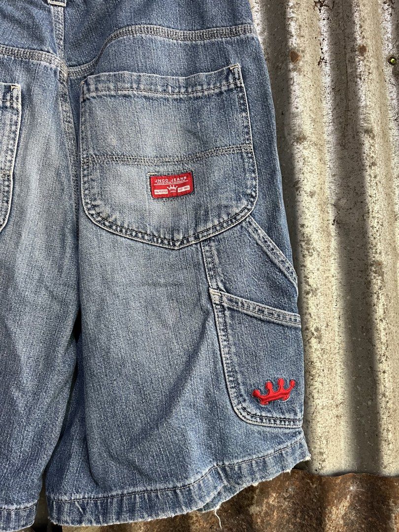 JNCO (Category: Shorts) located in Manila. Submitted by -thedropco (Listing ID 1468755206, Image 3). Description: JNCO DENIM SHORT 8/10 condition Size 34 Measurement: Width : 34 Length: 23.
