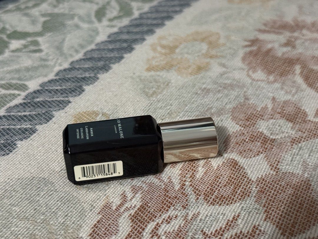 Jo Malone Amber Labdanum (Category: Fragrance & Deodorants) located in Makati City. Submitted by prebykris (Listing ID 1468817509, Image 2). Description: Guaranteed authentic.