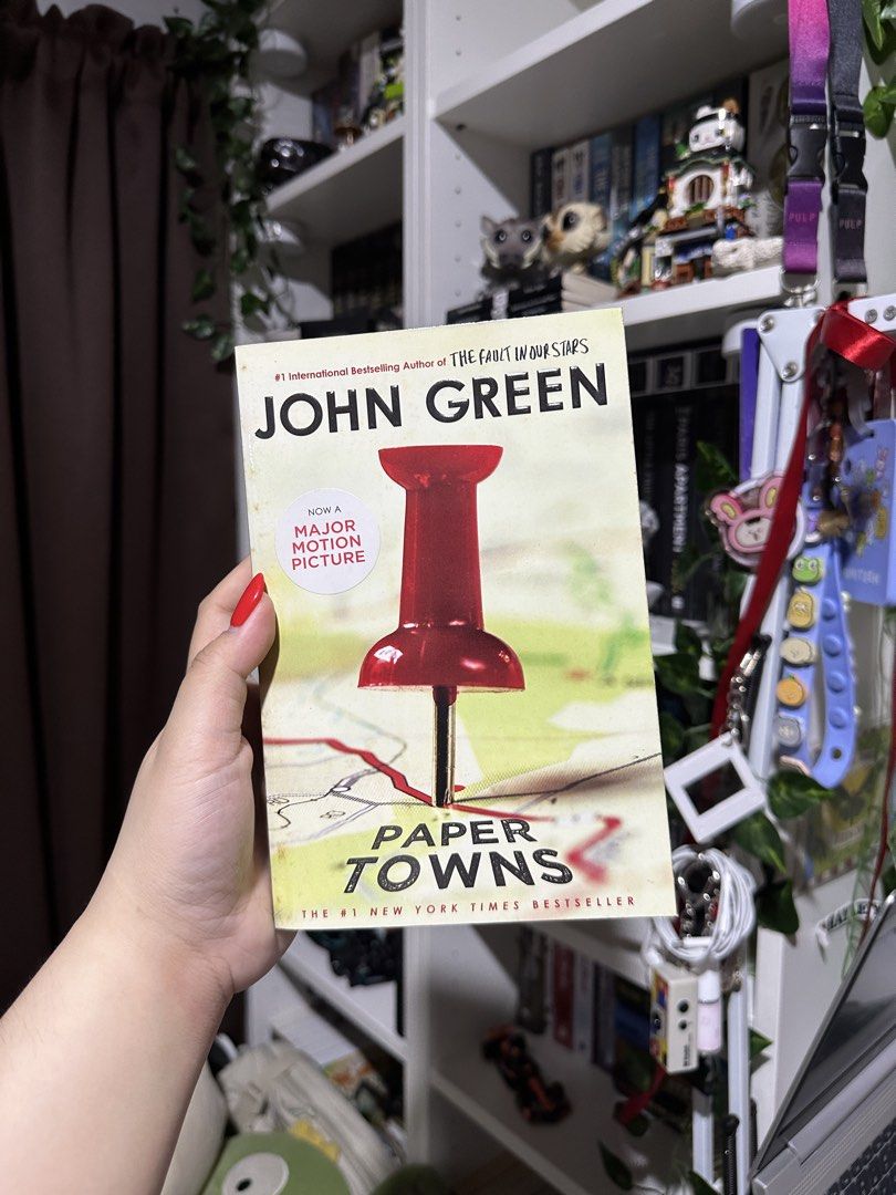 John Green books (Category: Storybooks) located in Las Pinas. Submitted by aannjjj (Listing ID 1468728567, Image 2). Description: An Abundance of Katherines Paper Towns Looking for Alaska no tears or dog ears. no spine creases. clean pages. 600 for 3 books..