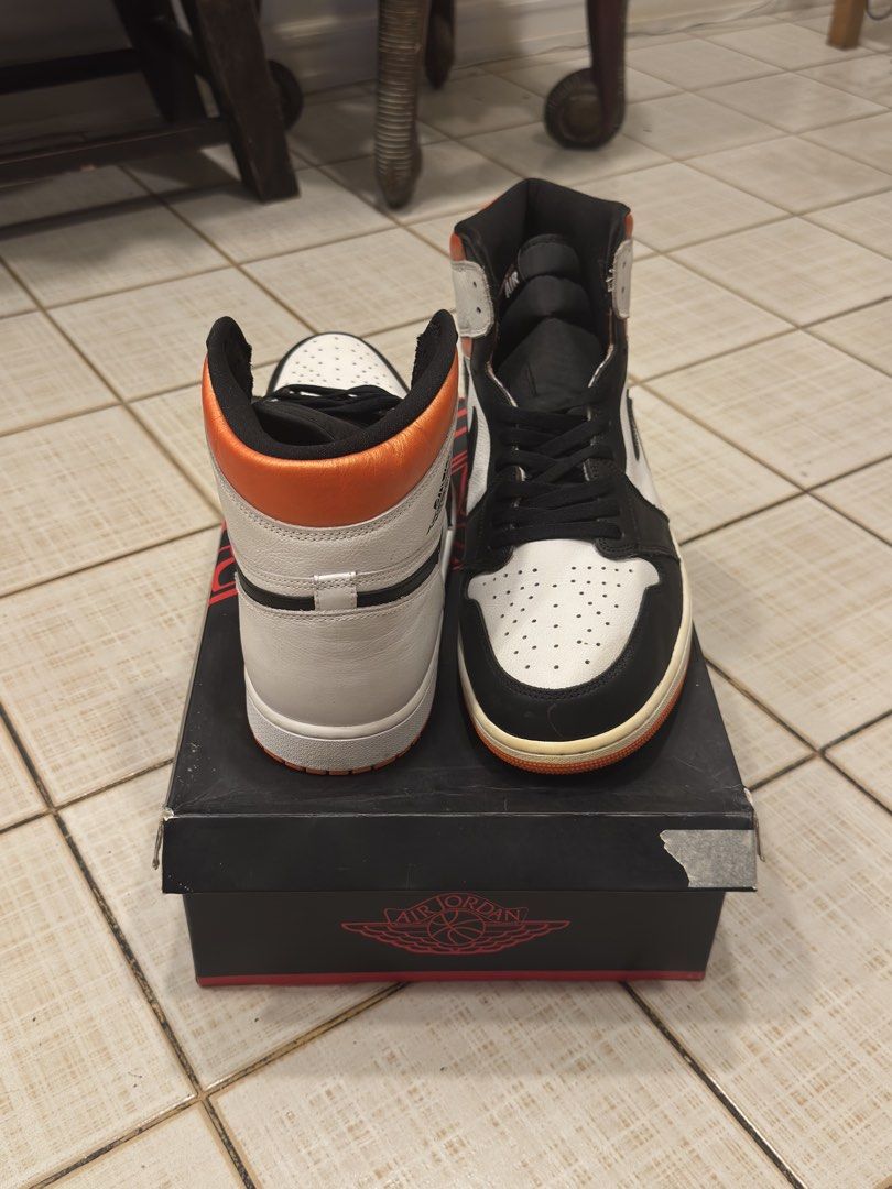 Jordan 1 High Metalic orange (Category: Casual Shoes) located in Manila. Submitted by paposnkr (Listing ID 1468866514, Image 2). Description: .