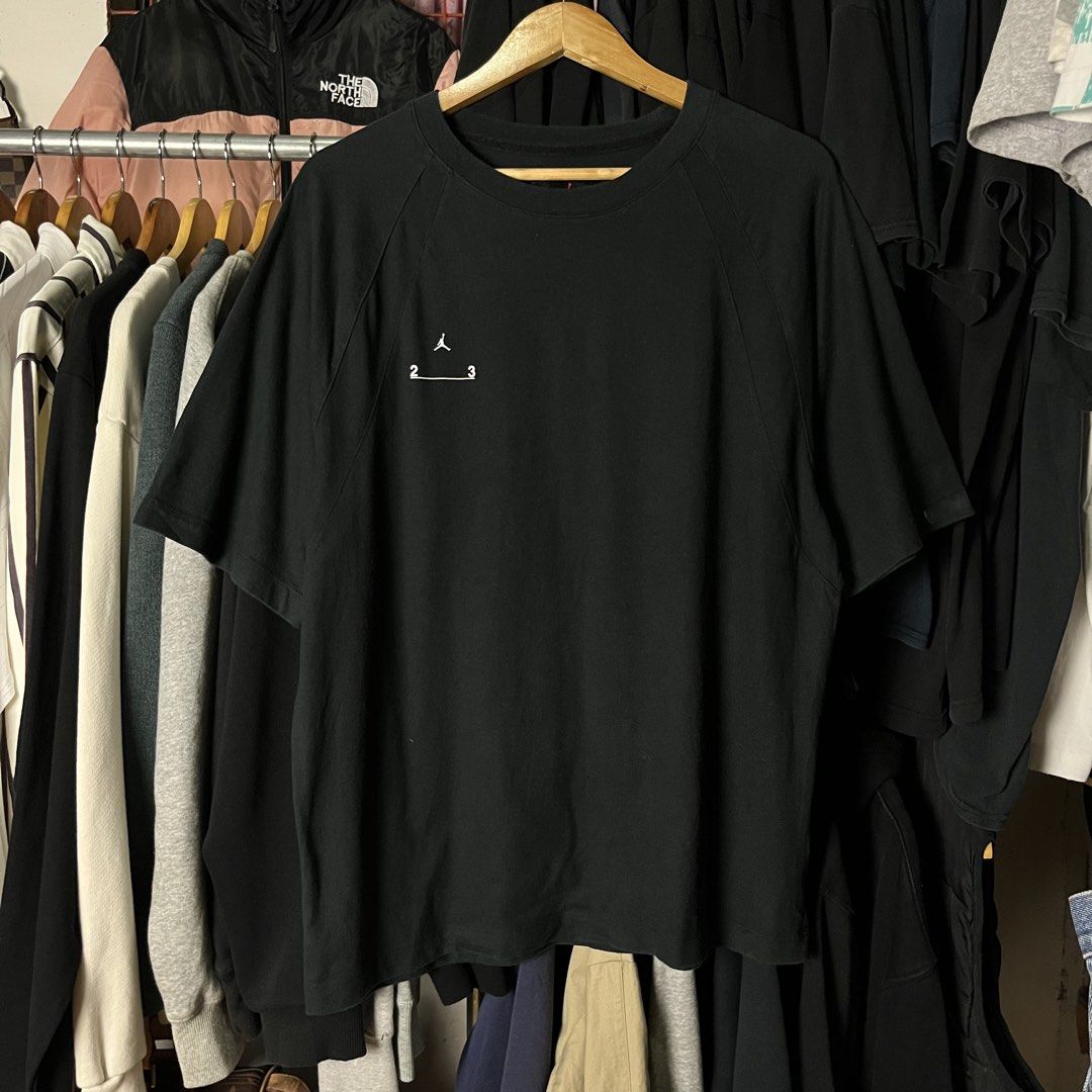 Jordan 23 Engineered Statement Tee (Category: Tshirts & Polo Shirts ) located in Daet. Submitted by wearthriftingcloth. (Listing ID 1468859366, Image 1). Description: 👕 JORDAN Measurement: W23xL29 Issue(s): NONE Condition: 9.5/10 Color rate: 9.5/10 ➡️Swipe- to see more detail pic 📌No Deleting/Cancelation‼️ 📌Color may Vary Due to Lighting‼️ 📌Please be responsible buyer Bogus/Flaker will be posted‼️ 📌All ltems Need Wash‼️.