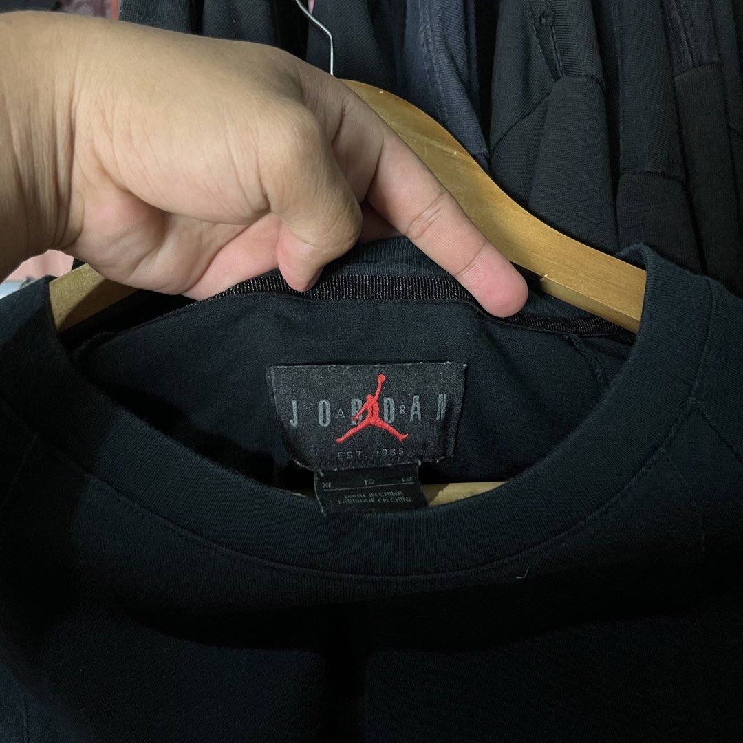 Jordan 23 Engineered Statement Tee (Category: Tshirts & Polo Shirts ) located in Daet. Submitted by wearthriftingcloth. (Listing ID 1468859366, Image 3). Description: 👕 JORDAN Measurement: W23xL29 Issue(s): NONE Condition: 9.5/10 Color rate: 9.5/10 ➡️Swipe- to see more detail pic 📌No Deleting/Cancelation‼️ 📌Color may Vary Due to Lighting‼️ 📌Please be responsible buyer Bogus/Flaker will be posted‼️ 📌All ltems Need Wash‼️.