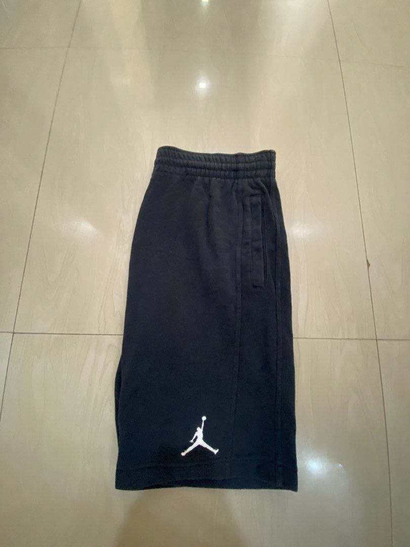 Jordan Black Shorts Men Size M (Category: Shorts) located in Vinzons. Submitted by gabrielvic (Listing ID 1468738796, Image 1). Description: - Brand: Jordan - Color: Black - Size: Medium - Features: Elastic waistband, convenient side pockets - Branding: White Jumpman logo on the left leg - Authenticity: Style code SU151002NIG, made in China - Condition: Clean fabric, no major flaws.