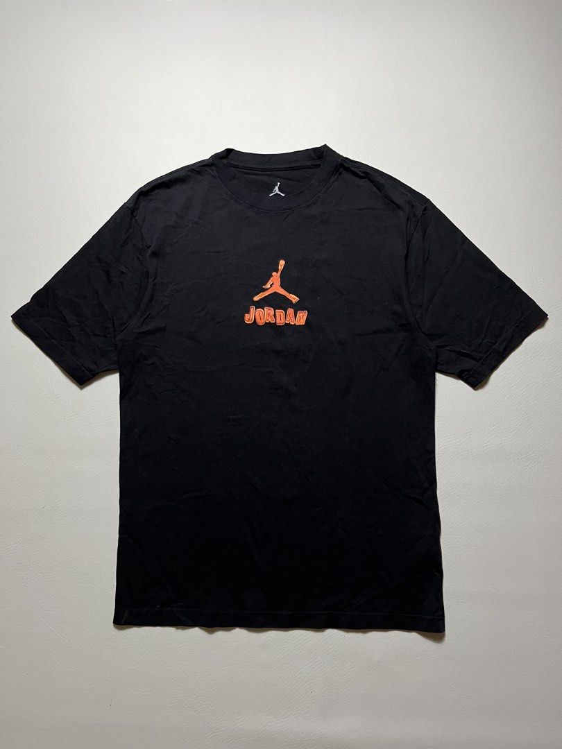 Jordan Black Tee (Category: Tshirts & Polo Shirts ) located in Tacloban City. Submitted by calix.on (Listing ID 1468857130, Image 1). Description: Jordan Black Tee size small width 19 length 27 excellent condition no flaws .