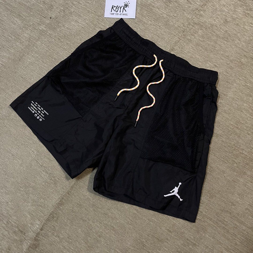 Jordan Engineered Inspired Woven Short (Category: Shorts) located in Batangas. Submitted by reyr. (Listing ID 1468866849, Image 2). Description: Dimes: 29-38” waist | 18” length | 12.5” hem Condition: Great Color rate: 9.5/10 Flaws: minimal crack on print.