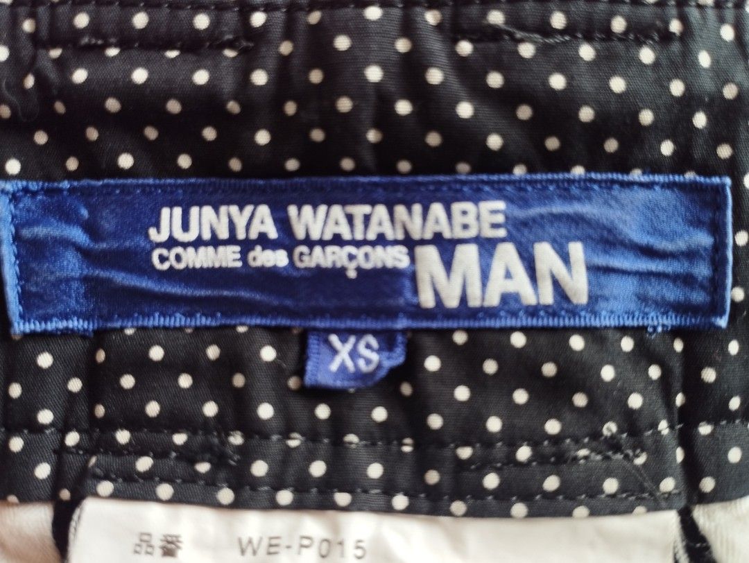 Junya Watanabe x CDG Japan (Category: Shorts) located in San Fernando. Submitted by nerosales (Listing ID 1468713654, Image 2). Description: Junya Watanabe x Comme des Garcons (CDG) Short Made in Japan Black fits up to 32 waist length - 21 inches hem - 9 inches minimal issue: may part na sumabit pero di butas. please see last photo. Yung horizontal fold ay sa pagkakatupi lang sa storage. Laba or plantsa lang flat na ulit. 1,850 pesos only SM City