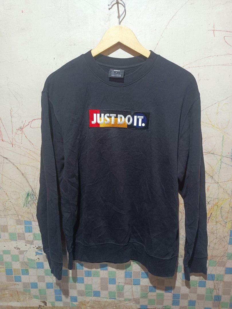 Just do it. (Category: Announcements) located in Davao. Submitted by sgthrift27 (Listing ID 1468875631, Image 1). Description: justdoit long sleeve excellent condition no issue dime 22/26 color rate 9/10.