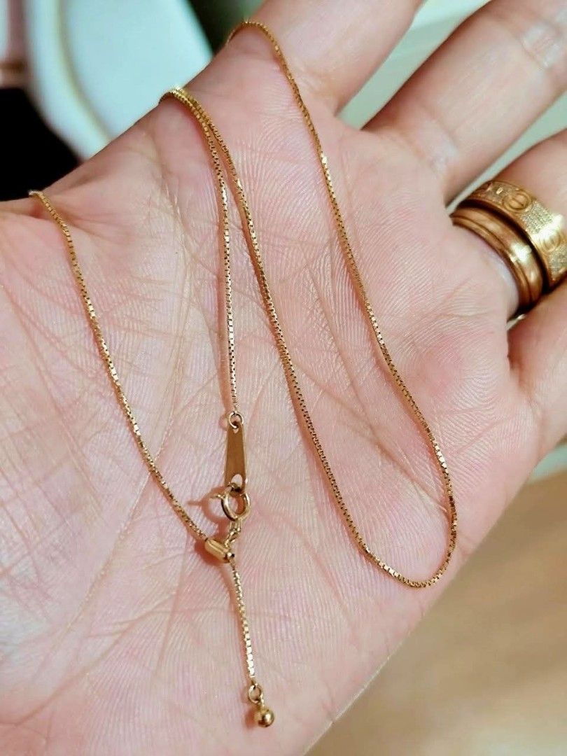 K18 Japan Gold Adjustable Box Chain (Category: Necklaces) located in Manila. Submitted by ramos46088 (Listing ID 1468736366, Image 1). Description: Adjustable Box Chain K18 / 2g / UpTo 18 " .