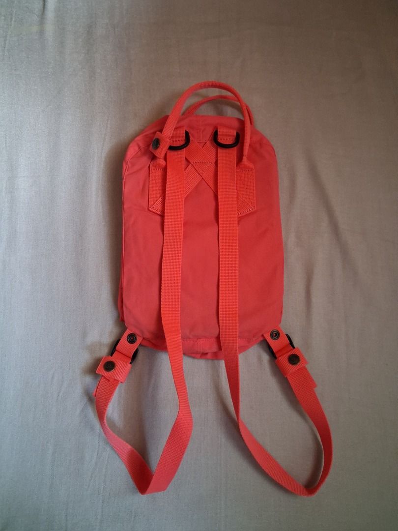 Kanken classic mini backpack (Category: Backpacks) located in Quezon City. Submitted by threeleggeddog (Listing ID 1468845671, Image 2). Description: pre-loved 9/10 condition pink color.