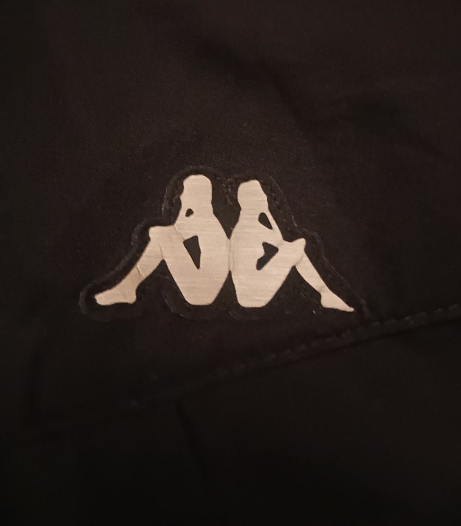 Kappa Windbreaker (Category: Coats, Jackets and Outerwear) located in Bacolod City. Submitted by jazzteeeyyynn (Listing ID 1468928362, Image 3). Description: Kappa Windbreaker ‼️ Detachable Hood✅ Size Small on tag✅ Excellent Condition ✅ Need wash Issue: crack 1 zipper (still working up and down) Width: 18.5 Length Front: 25 Length Back: 27 Location: Bacolod City.