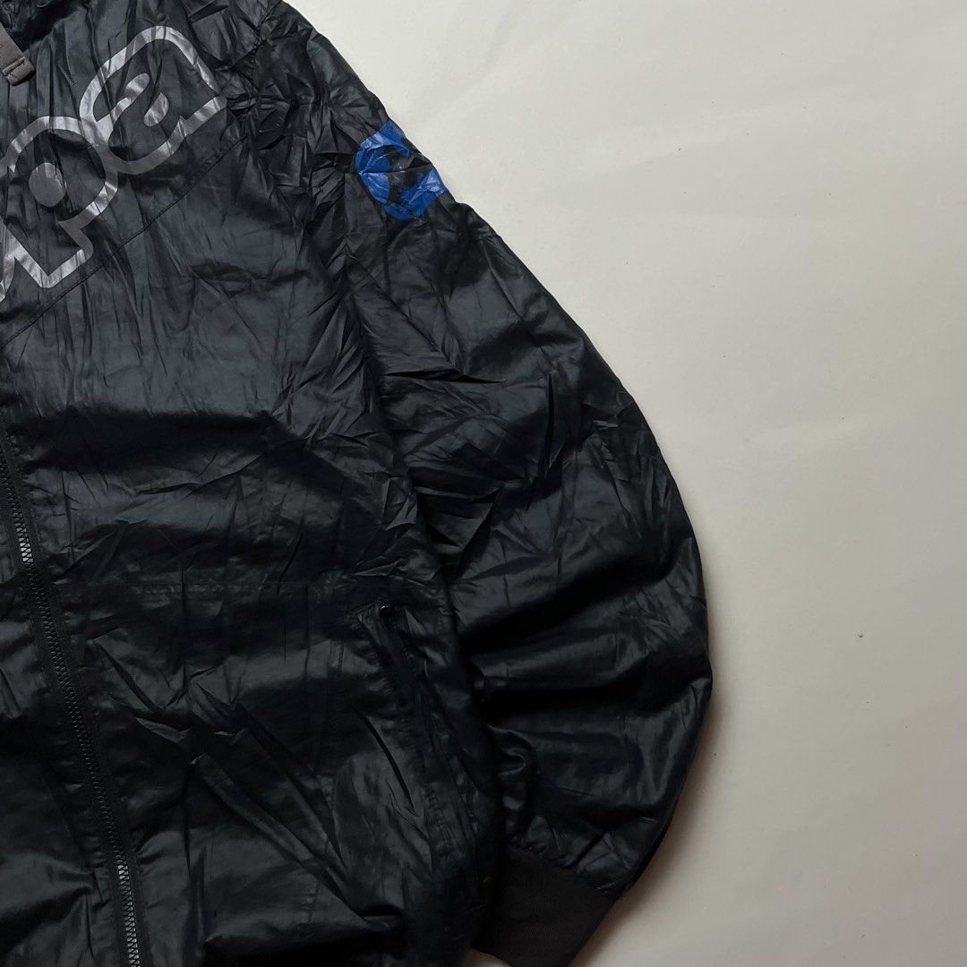Kappa Windbreaker jacket (Category: Coats, Jackets and Outerwear) located in Manila. Submitted by tripnimichael (Listing ID 1468867580, Image 3). Description: 20x28 color-9.5 condition- 9.5 no issue/ hidden issue.