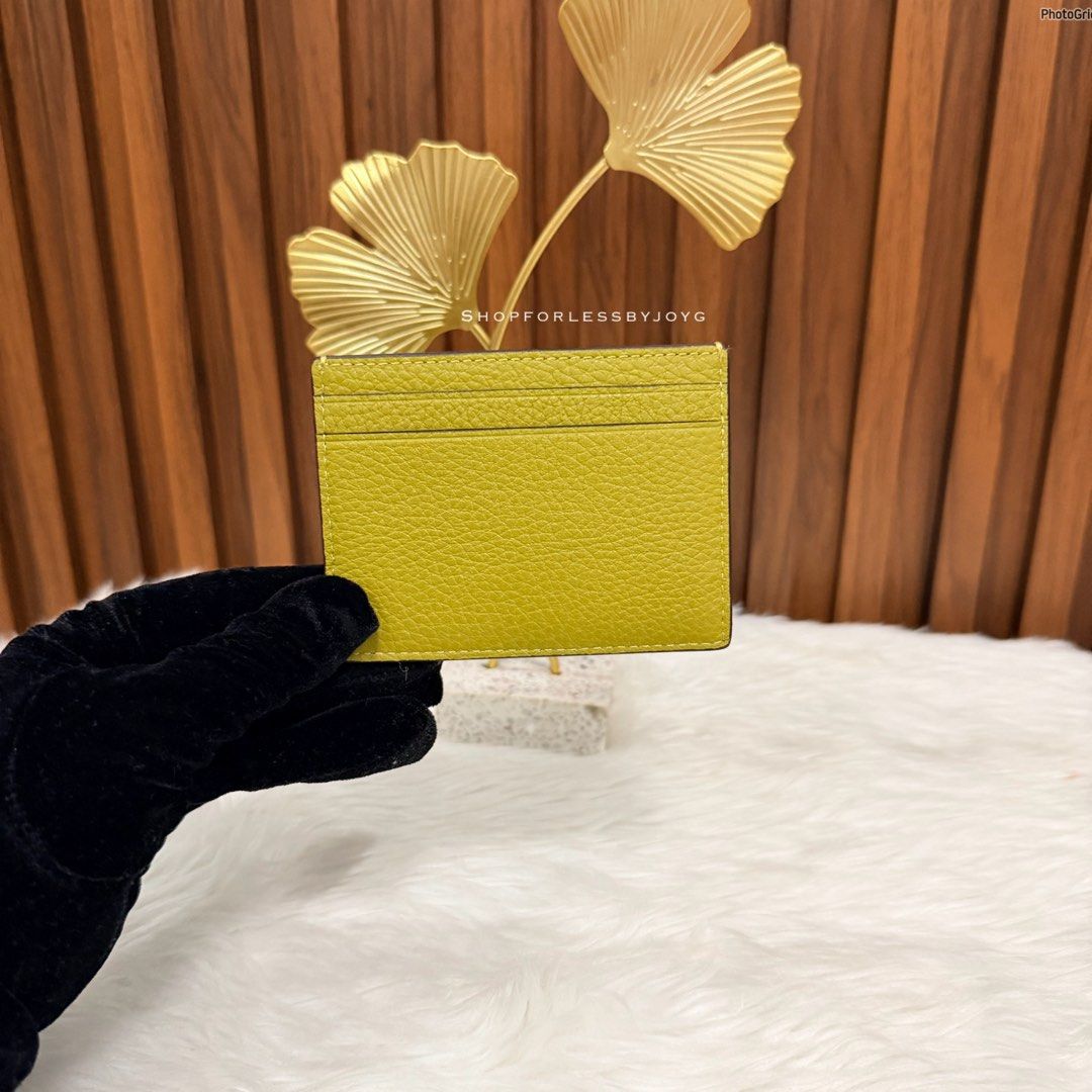 Kate spade (Category: Wallets & Card holders) located in Masantol. Submitted by shopforlessbyjoyg (Listing ID 1468727177, Image 2). Description: 𝔸𝕍𝔸𝕀𝕃𝔸𝔹𝕃𝔼💫 𝗞𝗮𝘁𝗲 𝘀𝗽𝗮𝗱𝗲 ɢᴇᴛ ʏᴏᴜʀ’s ɴᴏᴡ‼️ 𝟷,𝟸𝟻𝟶 + sf Brandnew / Original 💯 No inclusions, thus selling low 🧿 @shop_forlessbyjoyg 🧿🪬 is not associated or affiliated with any of the brands featured.. all trademarks and copyrights reserved to the original brand holders 🧿.
