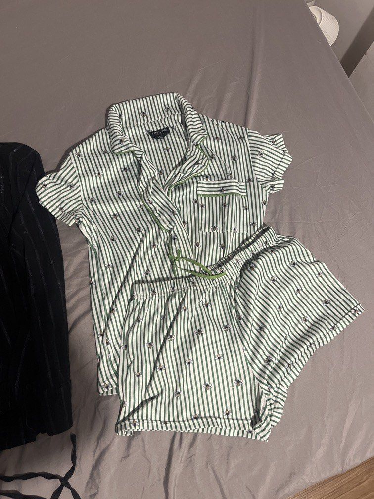 Kate Spade Pajama Set Stripes (Category: Undergarments & Loungewear) located in Makati City. Submitted by gbyethinx (Listing ID 1468881442, Image 1). Description: Kate Spade Pajama set xs .