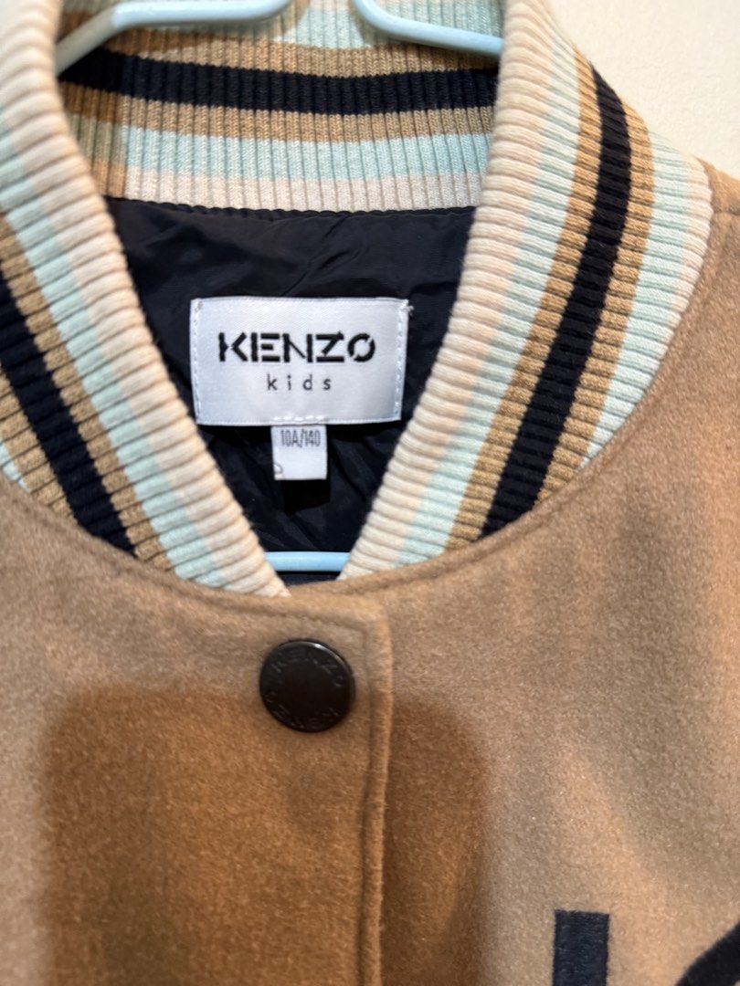 Kenzo jacket (Category: Coats, Jackets and Outerwear) located in Manila. Submitted by vastwind-676c (Listing ID 1468882747, Image 3). Description: .