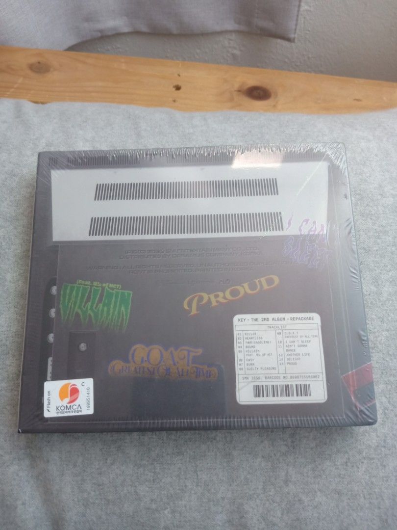 SHINee Key The 2nd Album Repackage Killer (Category: CDs & DVDs) located in Bacolor. Submitted by appletun (Listing ID 1468726795, Image 2). Description: all sales final. no returns/refunds/exchange. mop: gcash. no cod/cop/sco. handling/mod: spx +P70sf. loc: bacolor, pampanga. - Artist/Album: Key (SHINee) - The 2nd Album Repackage (Killer) - Packaging: Unique retro TV design - Tracklist: Includes Killer, Heartless, Villain, and Proud - Condition: