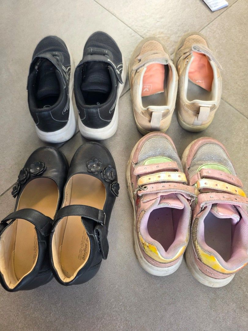 Kids Shoes (Category: Babies & Kids Fashion) located in Santo Tomas. Submitted by kendra_04 (Listing ID 1468925546, Image 2). Description: take all only can fit 8-9 yrs old.