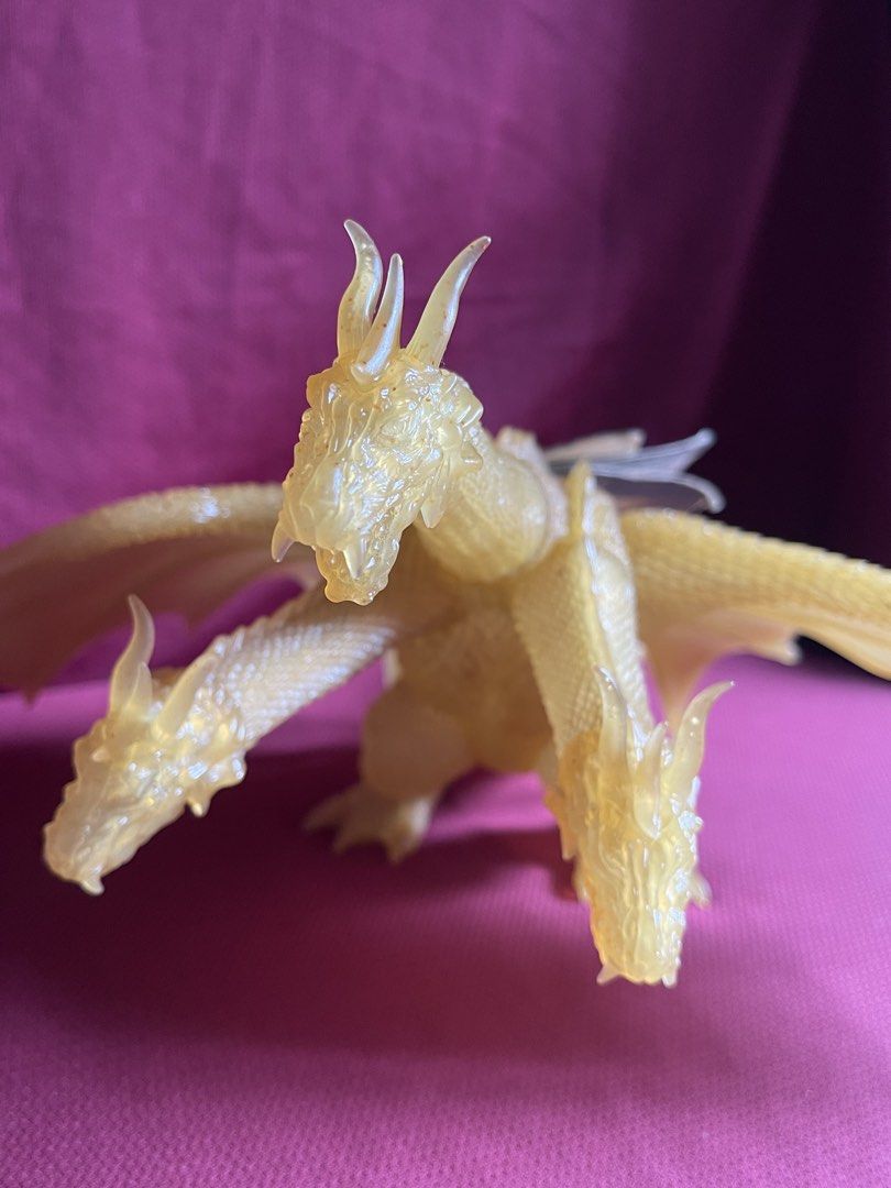 King Ghidorah (Category: Figurines & Statues) located in Manila. Submitted by dstrangerthings (Listing ID 1468719563, Image 1). Description: .