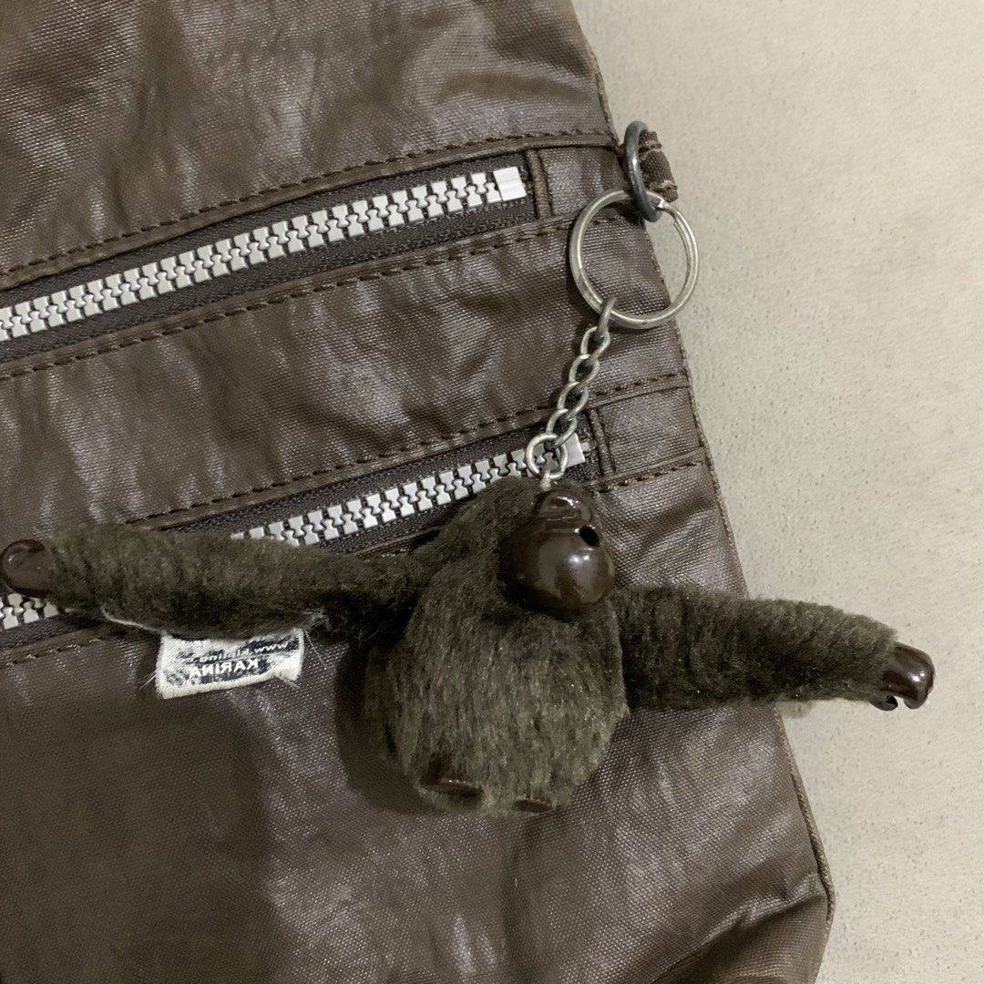 Kipling crossbody bag (Category: Cross-body Bags) located in Surigao. Submitted by luxxbytm.ph (Listing ID 1468796121, Image 3). Description: .