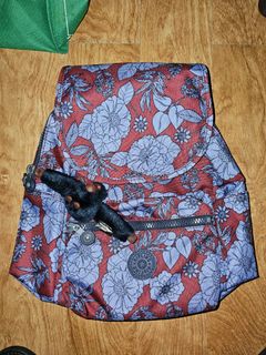 (Category: ) located in . Submitted by findsbydavie (Listing ID 1468821965, Image 1). Description: .