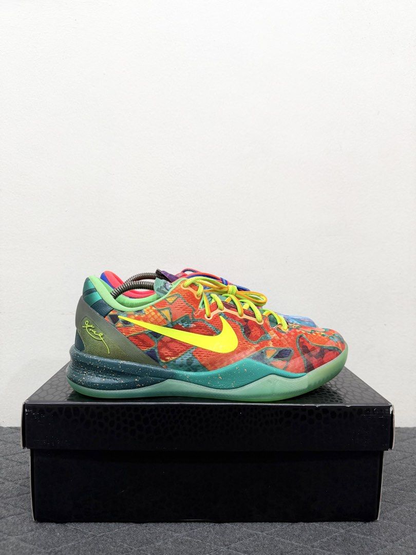 KOBE 8 WHAT THE Size 10 (Category: Sneakers) located in Paranaque City. Submitted by tellemkicks (Listing ID 1468804028, Image 1). Description: for sale or trade kobe 8 what the size 10 used few times / sockliner tear with box ₱8,995 only! PARAÑAQUE LOCATION 📍.