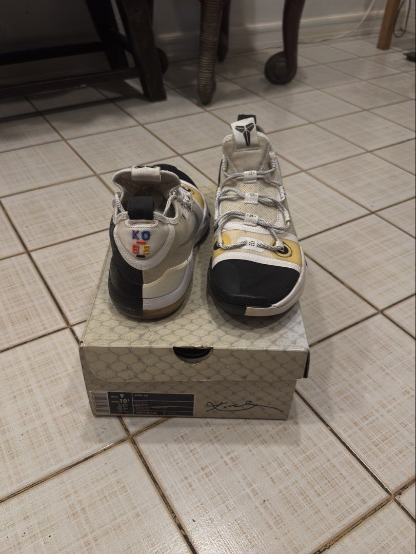 Kobe AD ( Yin Yang ) (Category: Casual Shoes) located in Manila. Submitted by paposnkr (Listing ID 1468866139, Image 1). Description: Bought for 8k used it then I got new soles and that costed 2k for a pair Has original Titan Bought receipt .