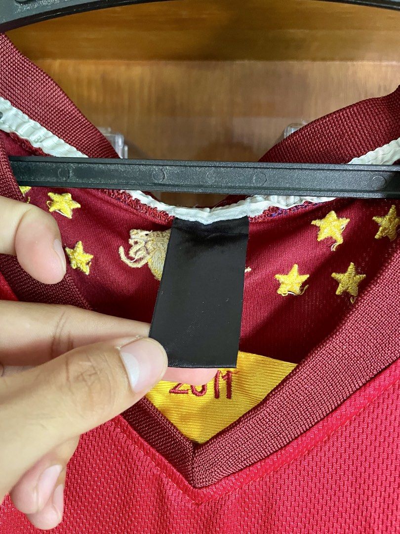 KOBE BRYANT ALLSTAR JERSEY (Category: Activewear) located in Davao. Submitted by the_rare_hustla (Listing ID 1468742868, Image 3). Description: KOBE BRYANT ALLSTAR JERSEY Issue Fade Tag Need Wash Only Color rate 10/10 Width - 22 Length - 30 Size 48 on tag Fit to Large-XL Dm If Interested!.