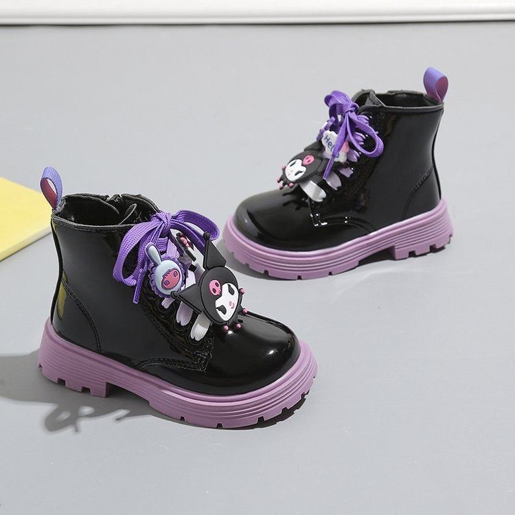 Kuromi boots - Size 30 (Category: Babies & Kids Fashion) located in Pasig City. Submitted by mom.jen (Listing ID 1468759197, Image 2). Description: .