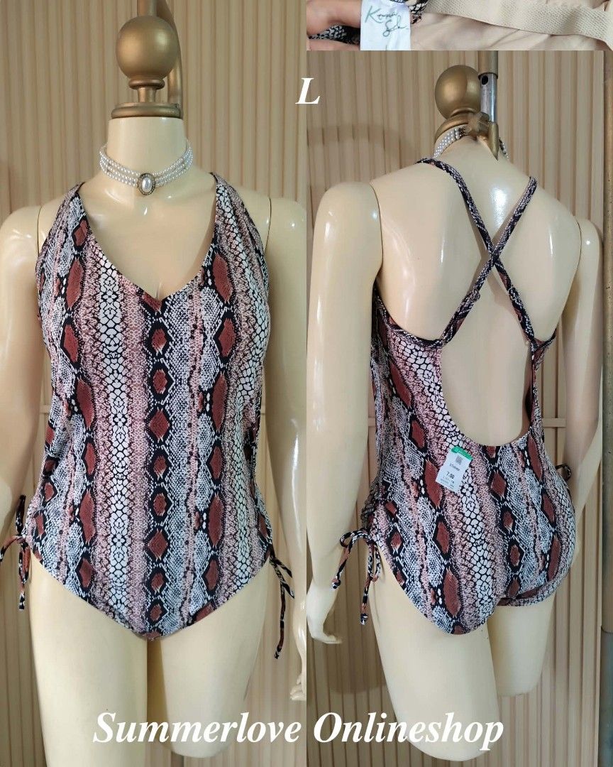 (L) Kona Sol Swimsuit (Category: Bikinis & Swimsuits) located in Paranaque City. Submitted by sl_shop05 (Listing ID 1468725745, Image 1). Description: 🌻Like New🌻 🌼Brand: KONA SOL ➡️Padded ✨Size: Large ❎𝑨𝒍𝒍 𝒊𝒕𝒆𝒎𝒔 𝒂𝒓𝒆 𝑷𝑹𝑬𝑳𝑶𝑽𝑬𝑫 𝒊𝒏 𝑮𝒐𝒐𝒅 𝑪𝒐𝒏𝒅𝒊𝒕𝒊𝒐𝒏 ❎𝑷𝒍𝒆𝒂𝒔𝒆 𝒅𝒐 𝒎𝒂𝒏𝒂𝒈𝒆 𝒚𝒐𝒖𝒓 𝒆𝒙𝒑𝒆𝒄𝒕𝒂𝒕𝒊𝒐𝒏𝒔. ❎𝑾𝑨𝑺𝑯 𝒃𝒆𝒇𝒐𝒓𝒆 𝑼𝑺𝑬‼️ ❎𝑩𝑼𝒀 𝒂𝒕 𝒚𝒐𝒖𝒓 𝒐𝒘𝒏 𝒓𝒊𝒔𝒌‼️ ❎𝑵𝑶 𝑹𝑬𝑻𝑼𝑹𝑵, 𝑵𝑶 𝑬𝑿𝑪